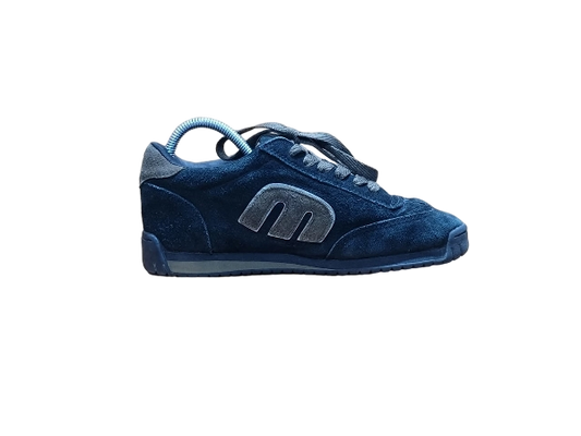 Decathlon walking 2025 trainers