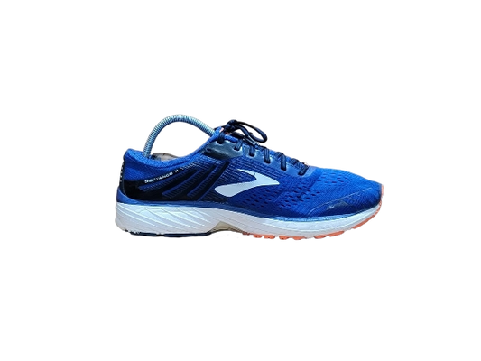 Defyance 11: Men's neutral running shoe